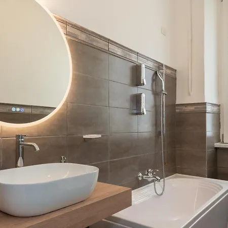 Guest house Nox 5*