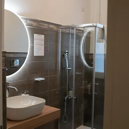 בית הארחה Nox